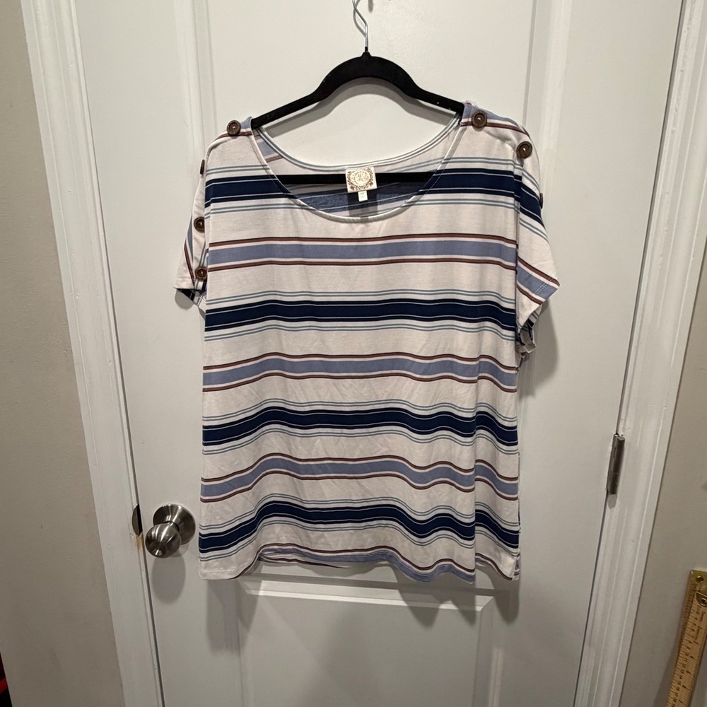 Self Womens Short Sleeve Top Striped Shoulder Button White Blue 2X